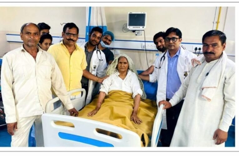 NIIMS Hospital and Medical College Successfully Treats 95-Year-Old Elderly Woman