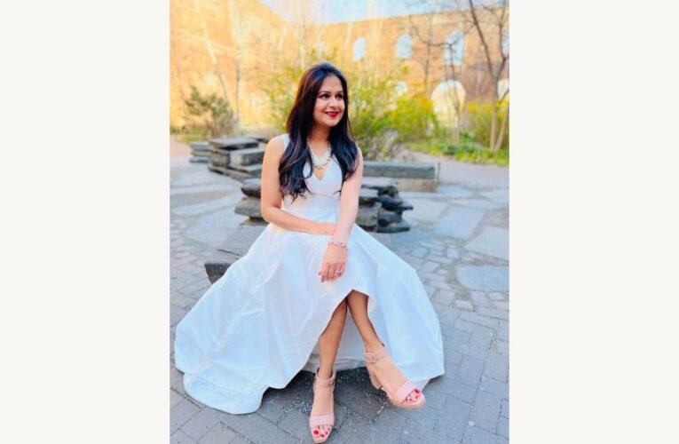 Divya Srivastava, Noida’s Stunner, Secures Spot as Finalist in Haut Monde Mrs India Worldwide 2023 Season 12