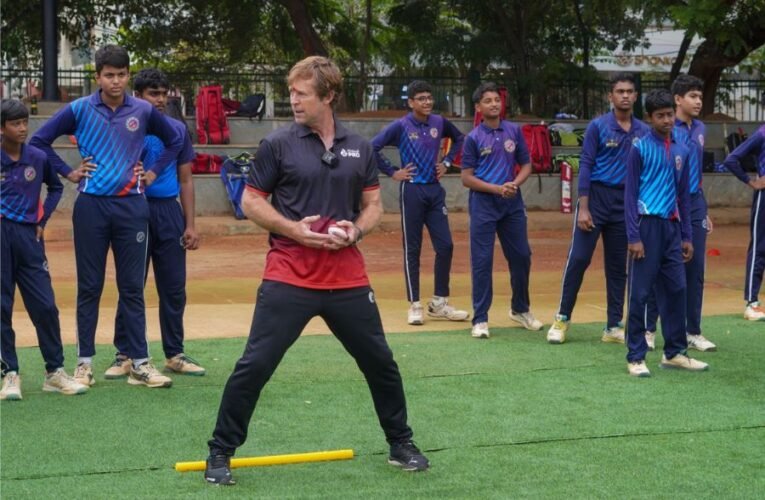 Jonty Rhodes Unveils Bharat KPro Teen Fitness Challenge, Pledging to Shape India’s Future Through Sports