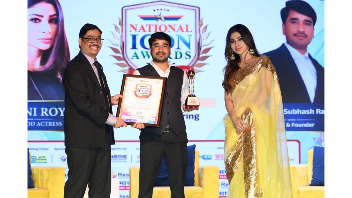 Designing a Safer Tomorrow, One Structure at a Time Mr. Mahesh Subhash Rathod  Winner – National Icon Award 2025 Category: Best Quality & Safety in Tensile Structures CEO & Founder, Arya Engineering | Pune