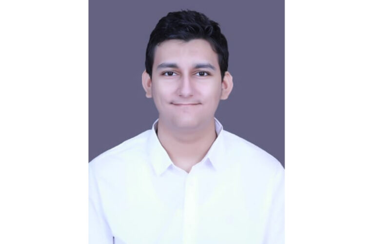 Brief interview with Kashyap Sanjay Labroo for his outstanding performance on being a topper in HSC.