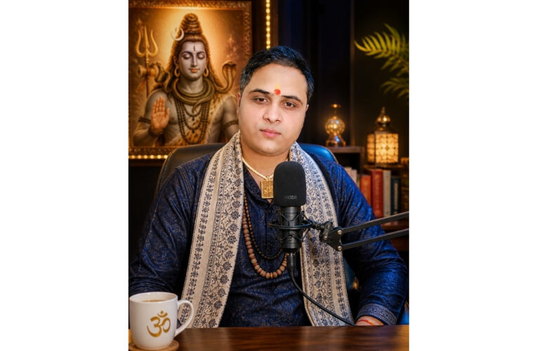 Astrologer and Palmistry Expert Suraj Pandey Has Been Providing Vedic Guidance for the Past 18 Years