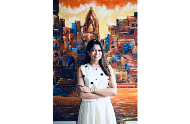 Alchemy of Colours: Nikita’s Bold Artistry Unveils at Bikaner House in August