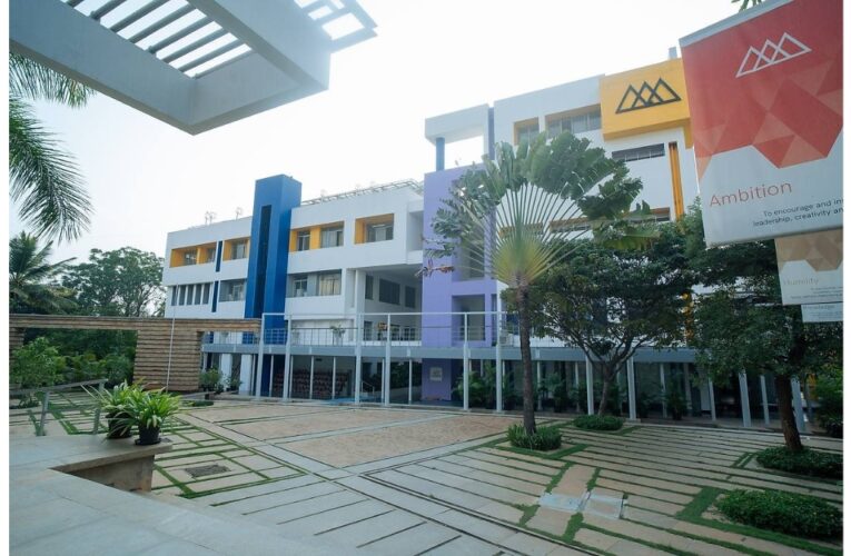 ABBS School of Management Achieves 94% Placements Across BFSI, Consulting, IT and FMCG Sectors