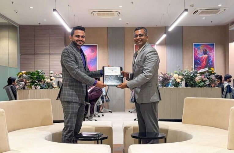 AjnaLens and Plutomen Partner to Digitally Empower India’s Frontline Workers